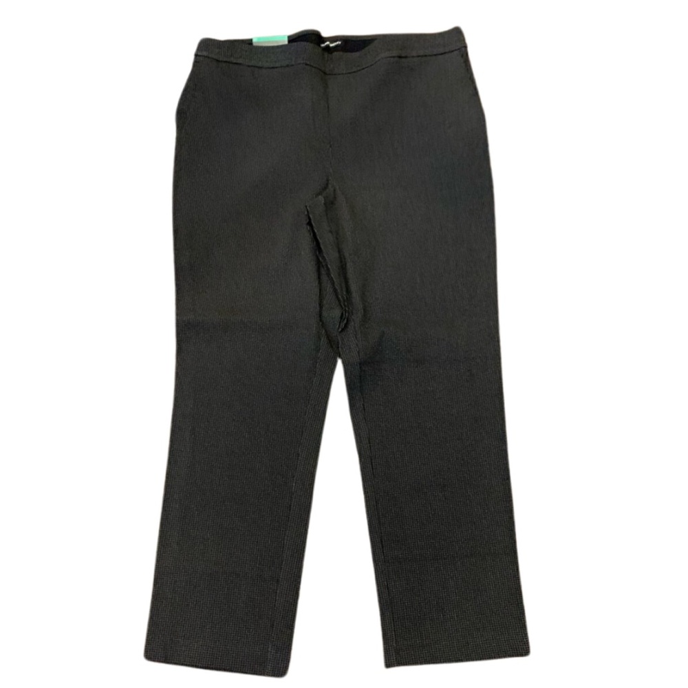 HILARY RADLEY Black Pants Size XL NWT Stretch